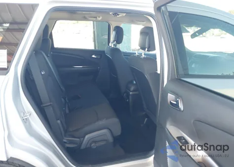 2011 Dodge Journey Mainstreet z USA, uszkodzony, nr VIN 3D4PG1FG7BT554536